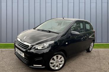 SPOTICAR Peugeot 108 1.0 Active Euro 6 5dr Used Car - City Car Petrol Black - Taunton - 1200603957_4
