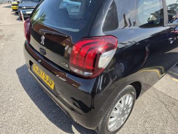 SPOTICAR Peugeot 108 1.0 Active Euro 6 3dr Used Car - City Car Petrol Black - Wakefield - 1200619098_5