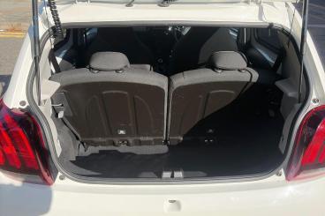 SPOTICAR Peugeot 108 1.0 Allure 2 Tronic Euro 6 5dr Used Car - City Car Petrol White - Newark On Trent - 1200628419_5