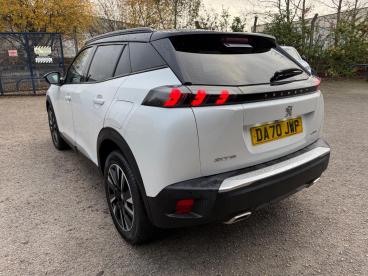 SPOTICAR Peugeot 2008 1.2 Puretech Gt Line Euro 6 (s/s) 5dr Used Car - Suv Petrol White - Crewe - 1200523582_5