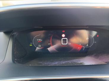 SPOTICAR Peugeot 2008 1.2 Puretech Gt Eat Euro 6 (s/s) 5dr Used Car - Suv Petrol Grey - Aylesbury - 1200553590_2