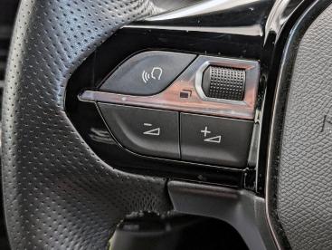 SPOTICAR Peugeot 2008 1.2 Puretech Gt Euro 6 (s/s) 5dr Used Car - Suv Petrol Grey - County Antrim - 1200555180_5