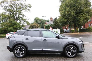 SPOTICAR Peugeot 2008 1.2 Puretech Allure Euro 6 (s/s) 5dr Used Car - Suv Petrol Grey - Lichfield - 1200556067_4