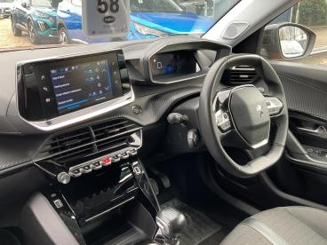 SPOTICAR Peugeot 2008 1.2 Puretech Allure Premium Euro 6 (s/s) 5dr Used Car - Suv Petrol Orange - Basingstoke - 1200556205_5