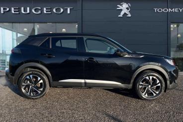 SPOTICAR Peugeot 2008 1.2 Puretech Gt Euro 6 (s/s) 5dr Used Car - Suv Petrol Black - Southend-on-sea - 1200561102_4