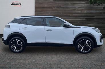 SPOTICAR Peugeot 2008 1.2 Puretech Allure Euro 6 (s/s) 5dr Used Car - Suv Petrol White - Wrexham - 1200561159_2