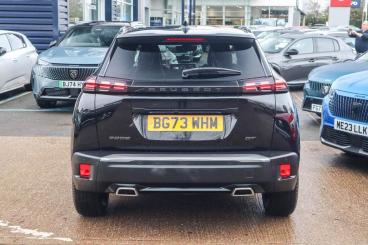 SPOTICAR Peugeot 2008 1.2 Puretech Gt Eat Euro 6 (s/s) 5dr Used Car - Suv Petrol Black - Leamington - 1200561634_4