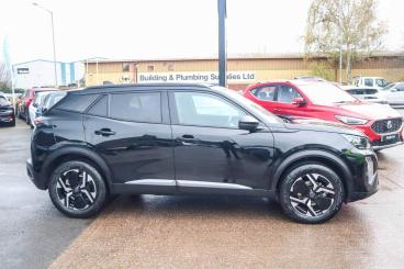 SPOTICAR Peugeot 2008 1.2 Puretech Gt Eat Euro 6 (s/s) 5dr Used Car - Suv Petrol Black - Leamington - 1200561634_5