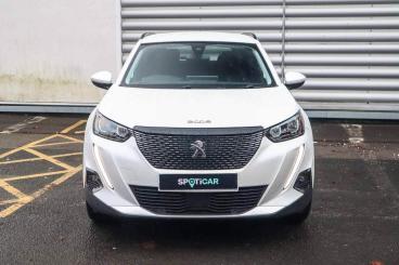 SPOTICAR Peugeot 2008 1.2 Puretech Allure Premium Eat Euro 6 (s/s) 5dr Used Car - Suv Petrol White - Stourbridge - 1200561747_3