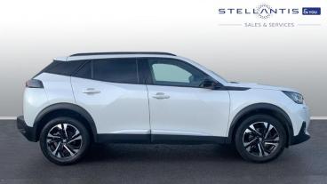 SPOTICAR Peugeot 2008 1.2 Puretech Allure Premium + Euro 6 (s/s) 5dr Used Car - Suv Petrol White - Sheffield - 1200564017_2