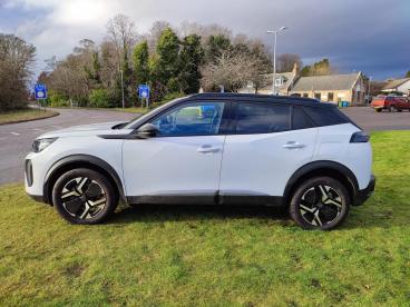 SPOTICAR Peugeot 2008 1.2 Hybrid Gt E-dsc6 Euro 6 (s/s) 5dr Used Car - Suv Hybrid White - Invergordon - 1200568865_4