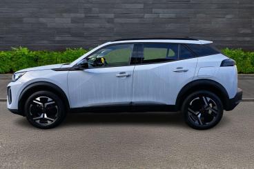 SPOTICAR Peugeot 2008 1.2 Puretech Allure Eat Euro 6 (s/s) 5dr Used Car - Suv Petrol White - Telford - 1200569226_3