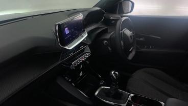 SPOTICAR Peugeot 2008 1.2 Puretech Allure Euro 6 (s/s) 5dr Used Car - Suv Petrol Grey - Birmingham - 1200569721_2