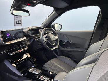 SPOTICAR Peugeot 2008 1.2 Hybrid Gt E-dsc6 Euro 6 (s/s) 5dr Used Car - Suv Hybrid Grey - Preston - 1200570056_5