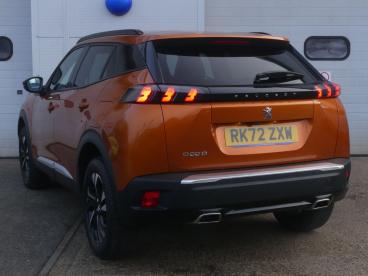 SPOTICAR Peugeot 2008 1.2 Puretech Allure Premium + Eat Euro 6 (s/s) 5dr Used Car - Suv Petrol Orange - Devizes - 1200571451_3