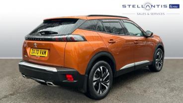 SPOTICAR Peugeot 2008 1.2 Puretech Allure Premium Eat Euro 6 (s/s) 5dr Used Car - Suv Petrol  - Godalming - 1200574528_3