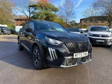 SPOTICAR Peugeot 2008 1.2 Puretech Allure Euro 6 (s/s) 5dr Used Car - Suv Petrol Black - Southampton - 1200575100_1