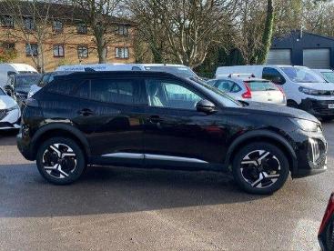 SPOTICAR Peugeot 2008 1.2 Puretech Allure Euro 6 (s/s) 5dr Used Car - Suv Petrol Black - Southampton - 1200575100_3