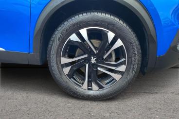 SPOTICAR Peugeot 2008 1.2 Puretech Gt Euro 6 (s/s) 5dr Used Car - Suv Petrol Blue - Southampton - 1200575736_5