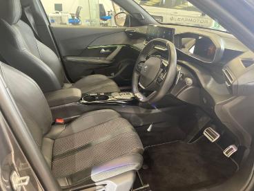 SPOTICAR Peugeot 2008 1.2 Puretech Gt Eat Euro 6 (s/s) 5dr Used Car - Suv Petrol Grey - Bridgend - 1200576154_3