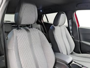 SPOTICAR Peugeot 2008 1.2 Hybrid Allure E-dsc6 Euro 6 (s/s) 5dr Used Car - Suv Hybrid Red - County Antrim - 1200576401_4