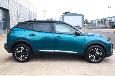 SPOTICAR Peugeot 2008 1.2 Hybrid Gt E-dsc6 Euro 6 (s/s) 5dr Used Car - Suv Hybrid Blue - Bromsgrove - 1200578003_5