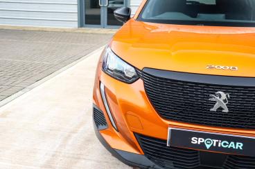 SPOTICAR Peugeot 2008 1.2 Puretech Active Premium + Euro 6 (s/s) 5dr Used Car - Suv Petrol Orange - Bromsgrove - 1200578013_4