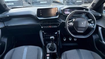 SPOTICAR Peugeot 2008 1.2 Puretech Allure Premium + Euro 6 (s/s) 5dr Used Car - Suv Petrol Black - Godalming - 1200579241_4