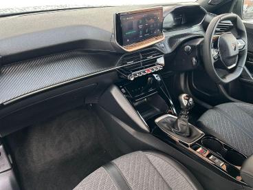 SPOTICAR Peugeot 2008 1.2 Puretech Allure Euro 6 (s/s) 5dr Used Car - Suv Petrol Grey - Wigan - 1200579820_2