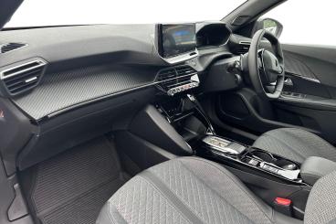SPOTICAR Peugeot 2008 1.2 Hybrid Allure E-dsc6 Euro 6 (s/s) 5dr Used Car - Suv Hybrid Red - Chichester - 1200581682_2