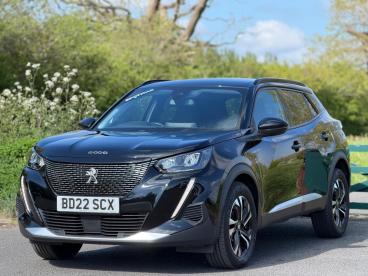 SPOTICAR Peugeot 2008 1.2 Puretech Allure Premium Euro 6 (s/s) 5dr Used Car - Suv Petrol Black - Balsall Common - 1200583187_3