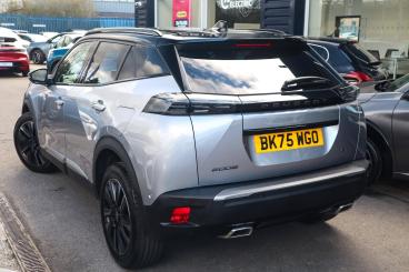 SPOTICAR Peugeot 2008 1.2 Puretech Gt Premium Eat Euro 6 (s/s) 5dr Used Car - Suv Petrol Grey - Leamington - 1200585254_2
