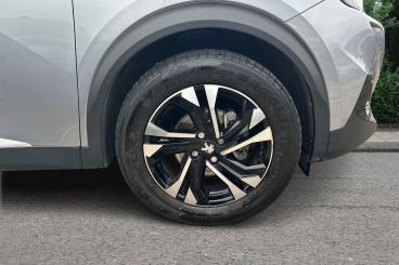SPOTICAR Peugeot 2008 1.2 Puretech Allure Premium Euro 6 (s/s) 5dr Used Car - Suv Petrol Grey - Chichester - 1200586584_5