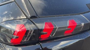 SPOTICAR Peugeot 2008 1.2 Puretech Allure Premium + Euro 6 (s/s) 5dr Used Car - Suv Petrol Black - Bristol - 1200592673_5