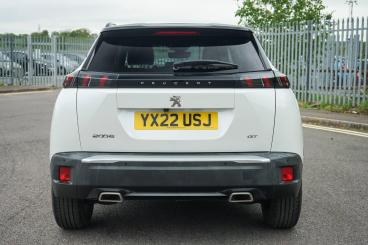 SPOTICAR Peugeot 2008 1.2 Puretech Gt Euro 6 (s/s) 5dr Used Car - Suv Petrol White - Bromsgrove - 1200600355_4