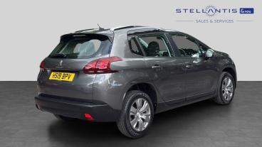 SPOTICAR Peugeot 2008 1.2 Puretech Active Euro 6 (s/s) 5dr Used Car - Suv Petrol Grey - Godalming - 1200602651_3