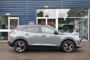 SPOTICAR Peugeot 2008 1.2 Puretech Allure Euro 6 (s/s) 5dr Used Car - Suv Petrol Grey - Lichfield - 1200607355_4