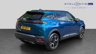 SPOTICAR Peugeot 2008 1.2 Puretech Allure Eat Euro 6 (s/s) 5dr Used Car - Suv Petrol Blue - Walton On Thames - 1200608218_3