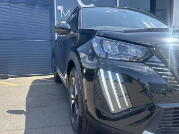 SPOTICAR Peugeot 2008 1.2 Puretech Allure Euro 6 (s/s) 5dr Used Car - Suv Petrol Black - Watford - 1200617452_3