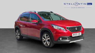 SPOTICAR Peugeot 2008 1.2 Puretech Allure Premium Euro 6 (s/s) 5dr Used Car - Suv Petrol Red - Stockport - 1200617468_1