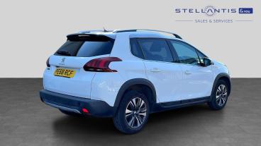 SPOTICAR Peugeot 2008 1.2 Puretech Allure Premium Euro 6 (s/s) 5dr Used Car - Suv Petrol White - Preston - 1200617783_3
