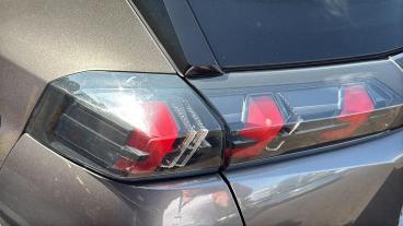 SPOTICAR Peugeot 2008 1.2 Puretech Allure Premium Euro 6 (s/s) 5dr Used Car - Suv Petrol Grey - Sheffield - 1200620422_5