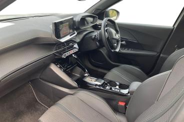 SPOTICAR Peugeot 2008 1.2 Gt E-dsc6 Euro 6 (s/s) 5dr Used Car - Suv Hybrid Grey - Portsmouth - 1200627494_2