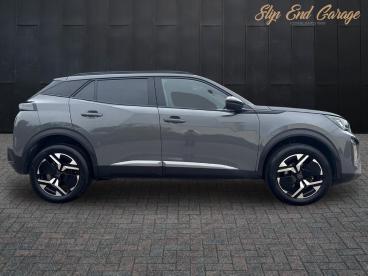 SPOTICAR Peugeot 2008 1.2 Puretech Allure Euro 6 (s/s) 5dr Used Car - Suv Petrol Grey - Luton - 1200628880_2