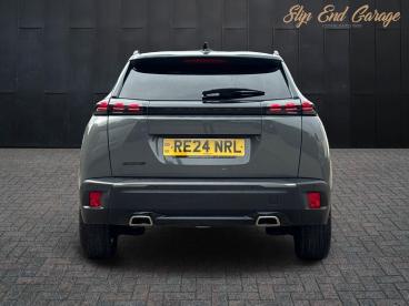 SPOTICAR Peugeot 2008 1.2 Puretech Allure Euro 6 (s/s) 5dr Used Car - Suv Petrol Grey - Luton - 1200628880_4