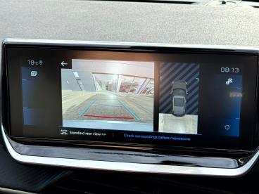 SPOTICAR Peugeot 2008 1.2 Puretech Gt Eat Euro 6 (s/s) 5dr Used Car - Suv Petrol Grey - Bury St. Edmunds - 1200635173_5