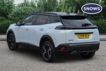 SPOTICAR Peugeot 2008 1.2 Puretech Gt Eat Euro 6 (s/s) 5dr Used Car - Suv Petrol White - Newbury - 1200642802_3