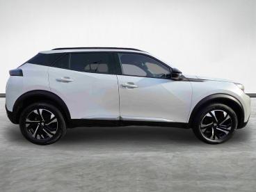SPOTICAR Peugeot 2008 1.2 Puretech Allure Premium + Euro 6 (s/s) 5dr Used Car - Suv Petrol White - Stockton On Tees - 1200642981_2