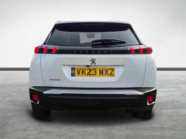 SPOTICAR Peugeot 2008 1.2 Puretech Allure Premium + Euro 6 (s/s) 5dr Used Car - Suv Petrol White - Stockton On Tees - 1200642981_4
