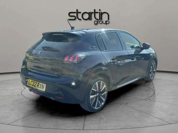 SPOTICAR Peugeot 208 1.2 Puretech Gt Euro 6 (s/s) 5dr Used Car - Hatchback Petrol Black - Redditch - 1200533354_5